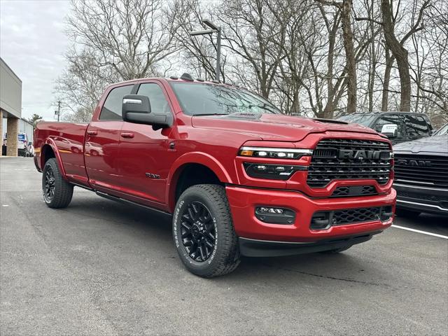 2026 Ram 3500 Limited Crew Cab 4x4 8' Box