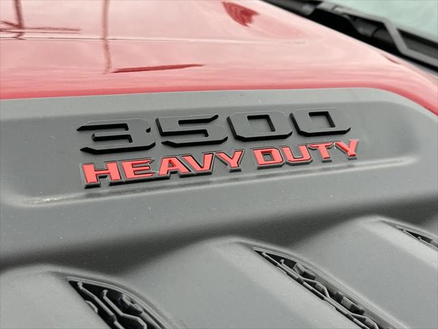 2026 Ram 3500 Limited Crew Cab 4x4 8' Box