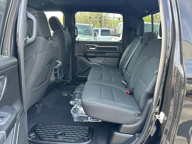 2026 Ram 1500 Big Horn Crew Cab 4x4 64 Box