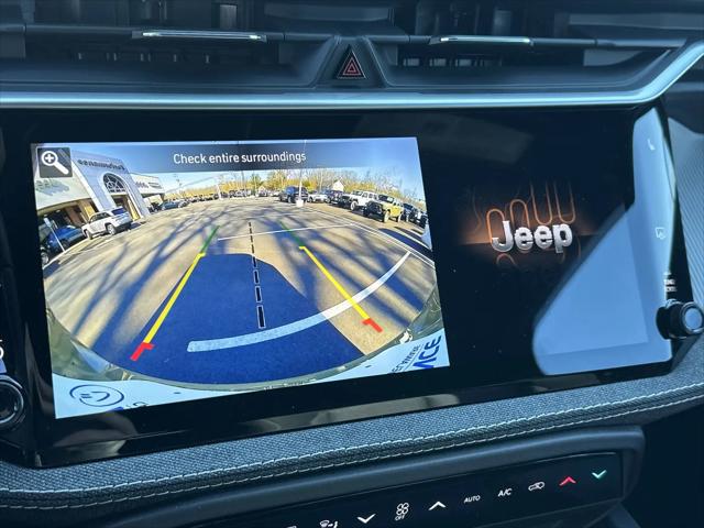 2026 Jeep Cherokee Laredo 4x4