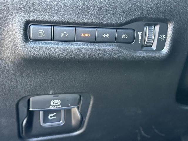 2026 Jeep Cherokee Laredo 4x4