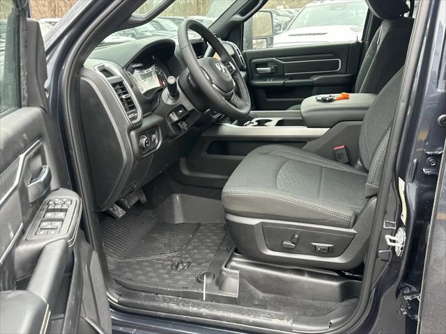 2026 Ram 2500 Big Horn Crew Cab 4x4 64 Box