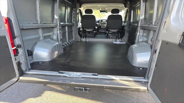 2026 Ram ProMaster 2500 Cargo Van Tradesman High Roof 136" WB w/Pass Seat