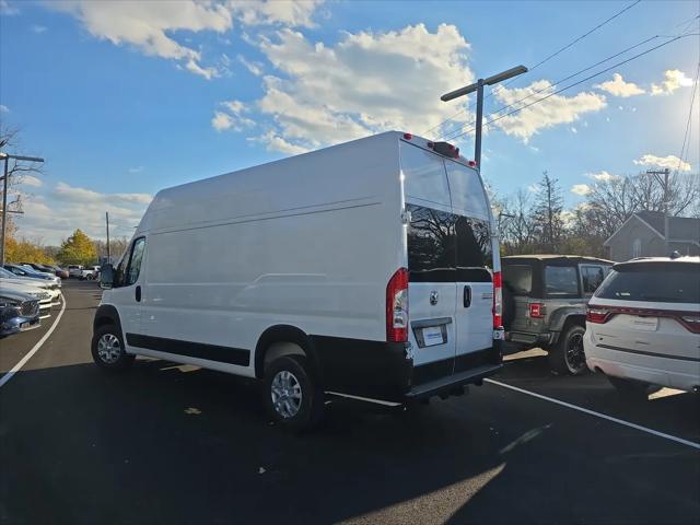 2026 Ram ProMaster Cargo Van SLT Super High Roof 159" WB EXT