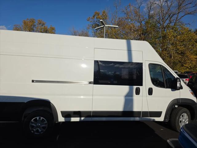 2026 Ram ProMaster Cargo Van SLT Super High Roof 159" WB EXT
