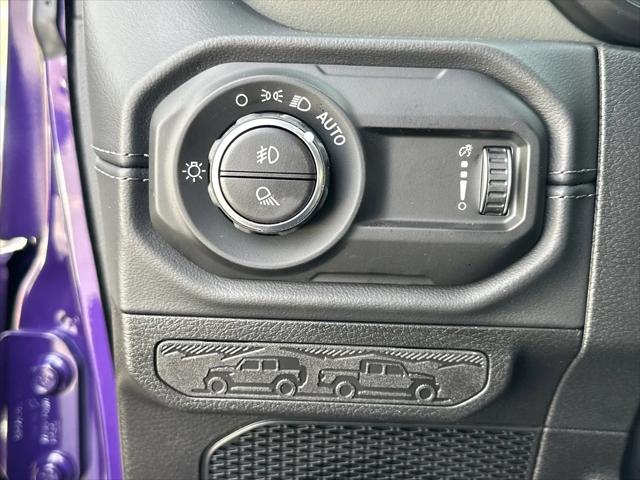 2026 Jeep Gladiator Sport