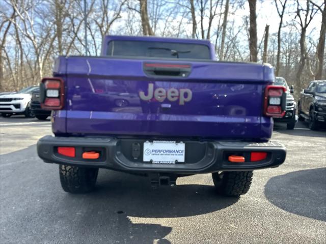 2026 Jeep Gladiator Sport