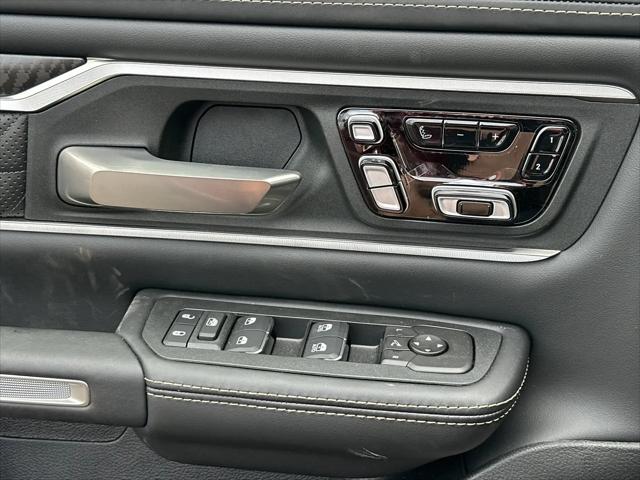2026 Ram 1500 Tungsten Crew Cab 4x4 57 Box