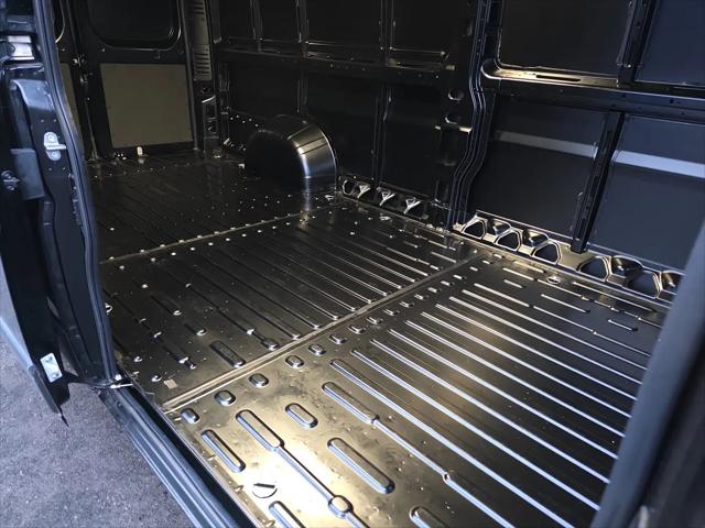 2026 Ram ProMaster Cargo Van Tradesman High Roof 159" WB EXT w/Pass Seat