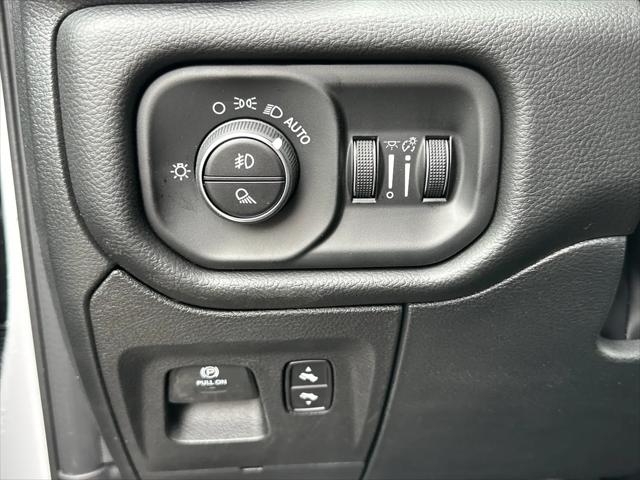 2026 Ram 1500 Big Horn Crew Cab 4x4 57 Box
