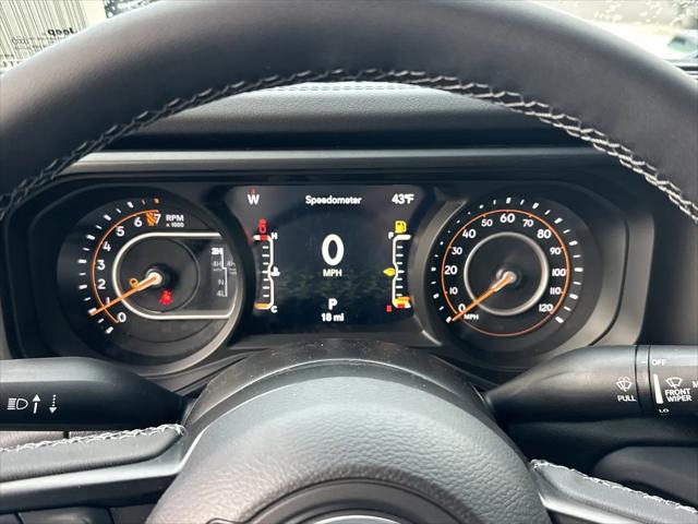 2026 Jeep Gladiator Sport