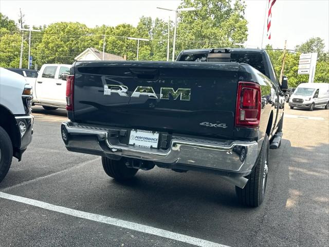 2026 Ram 3500 Tradesman Crew Cab 4x4 8 Box