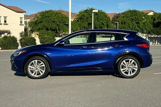 2018 INFINITI QX30 Luxury