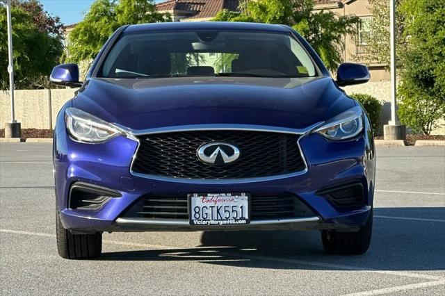 2018 INFINITI QX30 Luxury