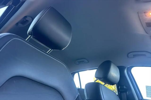 2018 INFINITI QX30 Luxury