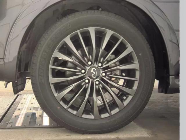 2022 INFINITI QX80 SENSORY