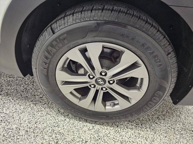 2016 Hyundai Santa Fe Sport 2.4L