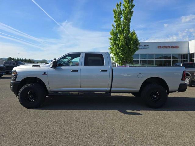 2026 Ram 3500 Tradesman Crew Cab 4x4 8' Box