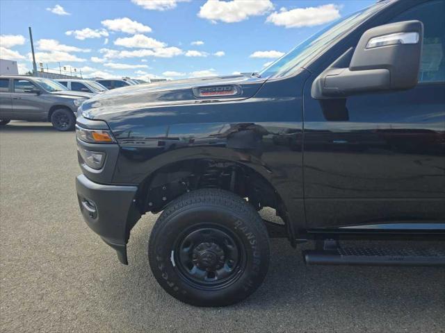 2026 Ram 2500 Tradesman Crew Cab 4x4 6'4" Box
