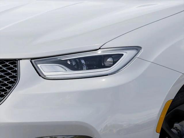 2026 Chrysler Pacifica Limited AWD