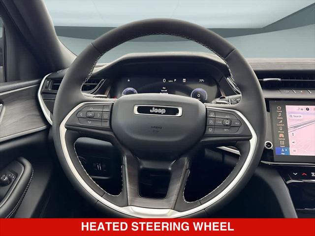 2026 Jeep Grand Cherokee Altitude 4x2