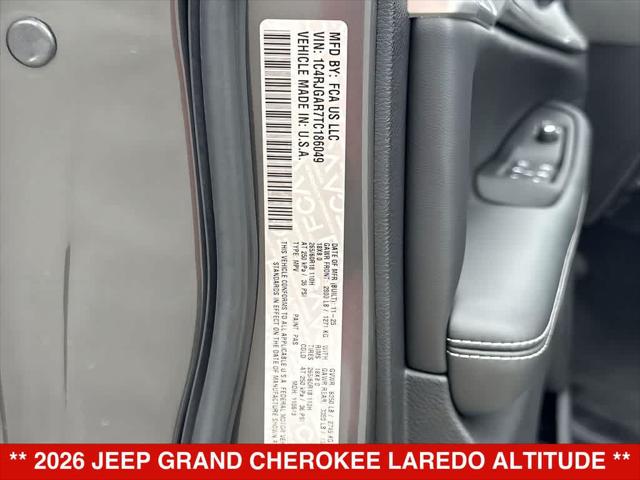 2026 Jeep Grand Cherokee Altitude 4x2