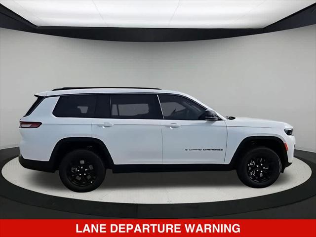2026 Jeep Grand Cherokee L Altitude 4x4