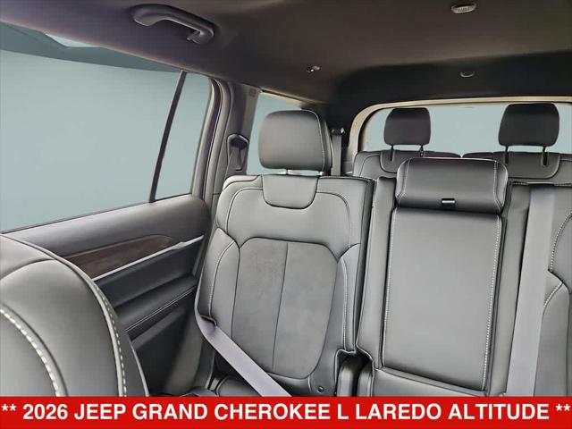 2026 Jeep Grand Cherokee L Altitude 4x4