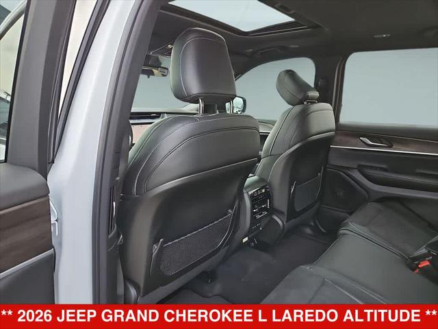 2026 Jeep Grand Cherokee L Altitude 4x4