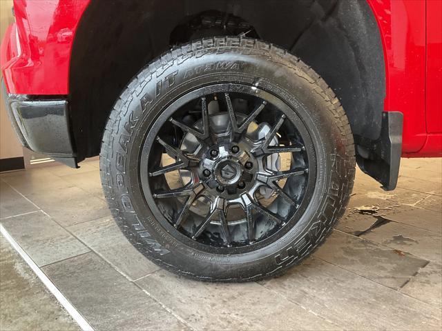 2025 Chevrolet Silverado 1500 4WD Crew Cab Standard Bed Custom Trail Boss