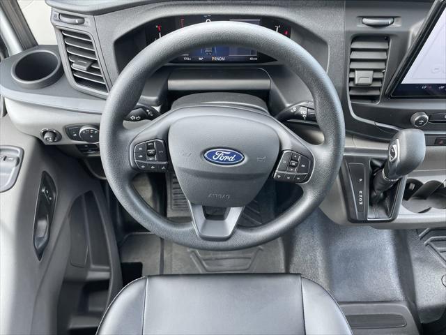 2026 Ford Transit Cargo Van T-250 148 Med Rf 9150 GVWR RWD