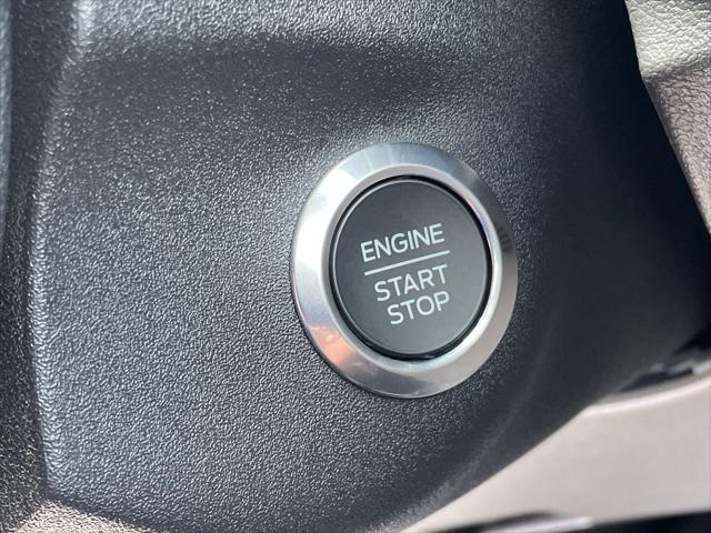 2026 Ford Transit Cargo Van T-250 148 Med Rf 9150 GVWR RWD