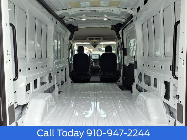 2026 Ford Transit Cargo Van Base