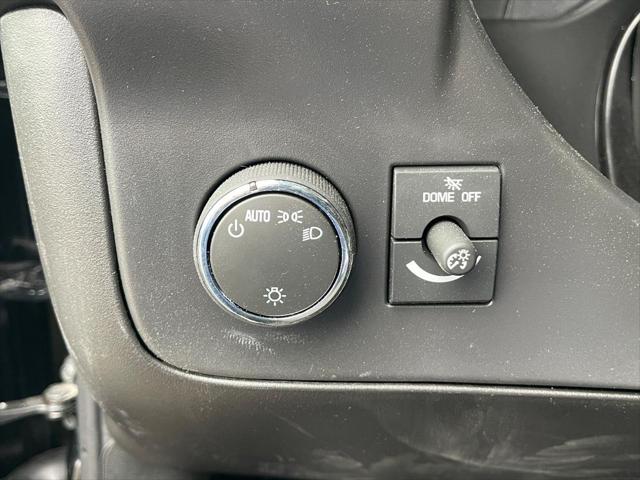 2026 Chevrolet Express Cargo Van 2500 Regular Wheelbase, WT, RWD