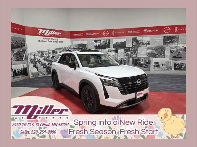 2026 Nissan Pathfinder SL for sale in Saint Cloud, MN