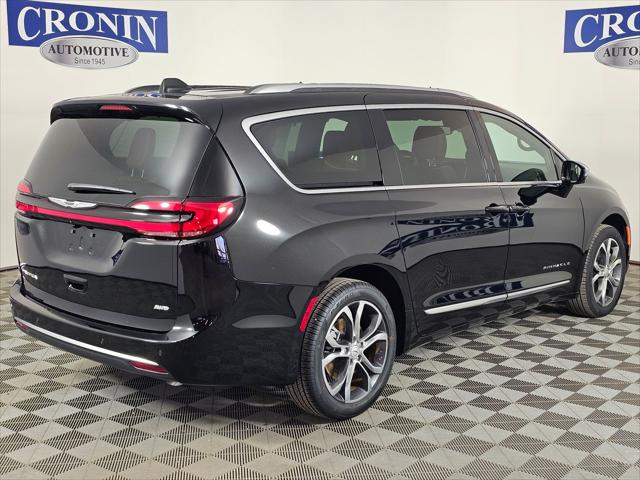 2026 Chrysler Pacifica Pinnacle AWD