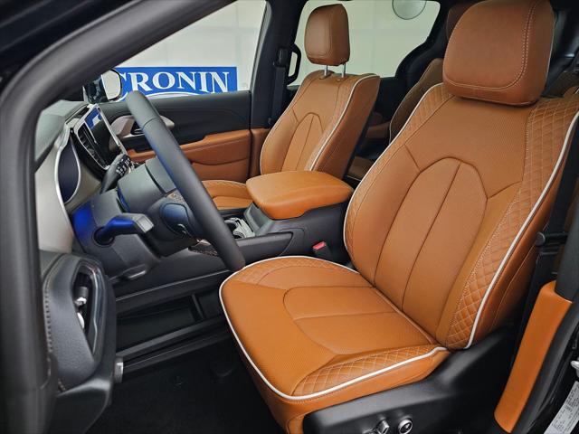 2026 Chrysler Pacifica Pinnacle AWD
