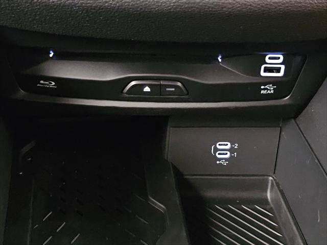 2026 Chrysler Pacifica Pinnacle AWD