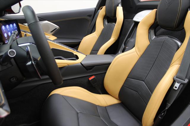 2023 Chevrolet Corvette Stingray RWD Convertible 2LT