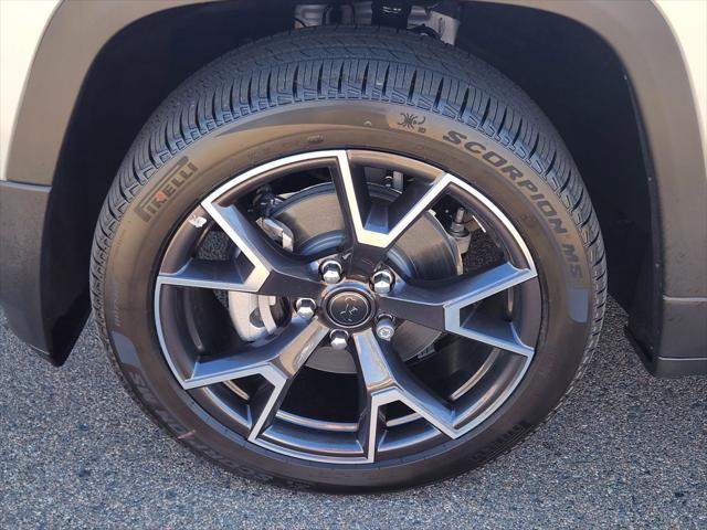 2026 Jeep Cherokee Overland 4x4