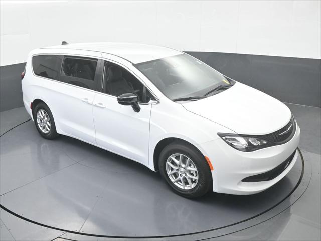 2026 Chrysler Voyager LX