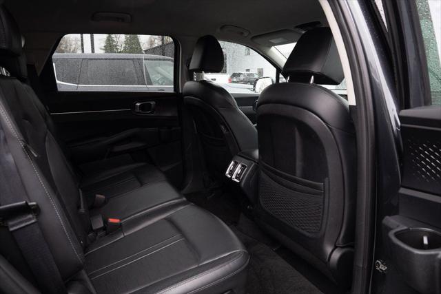 2024 Kia Sorento S