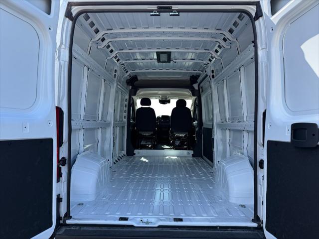 2026 Ram ProMaster 2500 Cargo Van Tradesman High Roof 159" WB w/Pass Seat