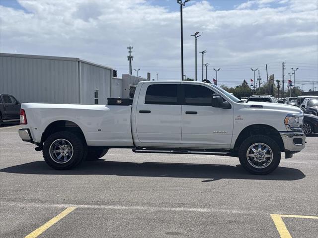2023 Ram 3500 Big Horn Crew Cab 4x4 8' Box