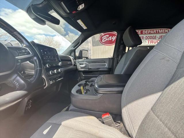 2023 Ram 3500 Big Horn Crew Cab 4x4 8' Box