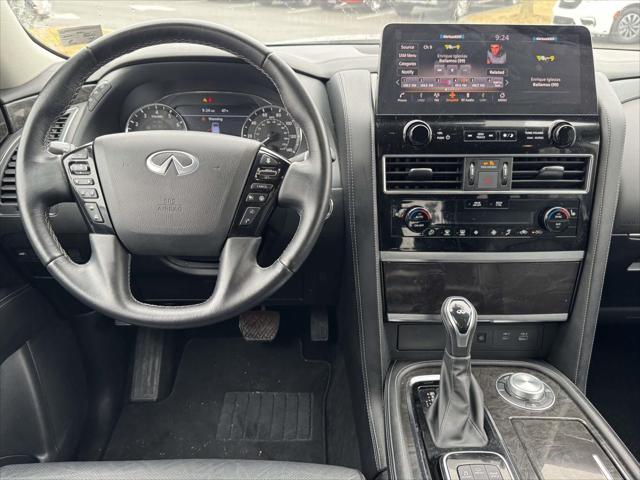 2024 INFINITI QX80 LUXE AWD