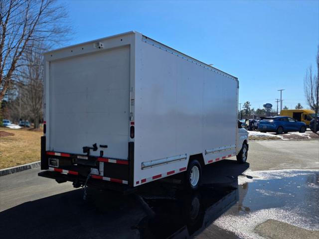 2024 Ford E-350 Cutaway Base