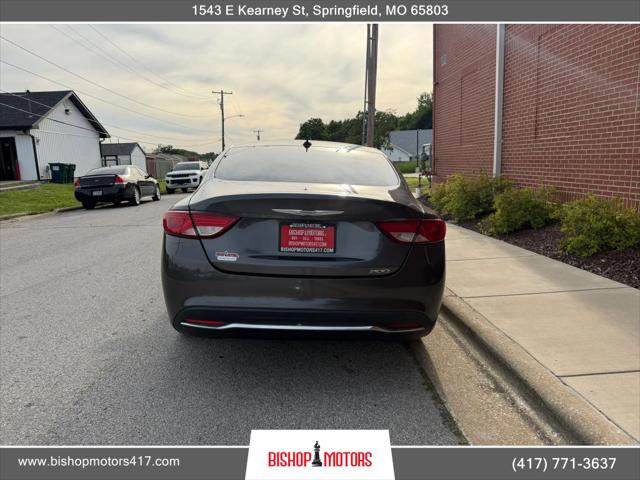 2015 Chrysler 200 Limited