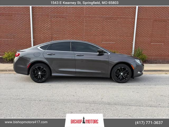 2015 Chrysler 200 Limited