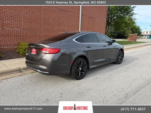 2015 Chrysler 200 Limited